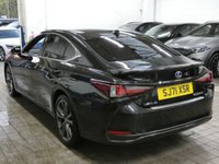 USED 2021 71 LEXUS ES 2.5 300h F Sport Saloon 4dr Petrol Hybrid E-CVT Euro 6 (s/s) (218 ps) SUNROOF SAT NAV LEATHER INTERIOR HEATED SEATS HEATED STEERING WHEEL REAR VIEW CAMERA CRUISE CONTROL PARKING SENSORS 1 OWNER EXCELLENT SERVICE HISTORY LEXUS WARRANTY TILL OCT 2031