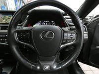 USED 2021 71 LEXUS ES 2.5 300h F Sport Saloon 4dr Petrol Hybrid E-CVT Euro 6 (s/s) (218 ps) SUNROOF SAT NAV LEATHER INTERIOR HEATED SEATS HEATED STEERING WHEEL REAR VIEW CAMERA CRUISE CONTROL PARKING SENSORS 1 OWNER EXCELLENT SERVICE HISTORY LEXUS WARRANTY TILL OCT 2031