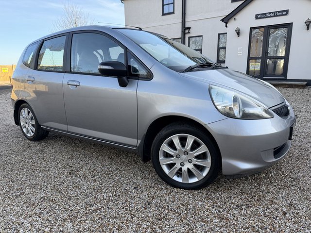 2008 58 Honda Jazz 1.4 i-DSI SE Hatchback 5dr Petrol CVT-7 (139 g/km, 82 bhp)