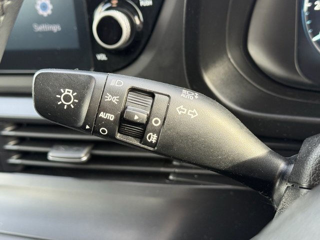 2023 HYUNDAI I20 1.0 T-GDi MHEV SE Connect Hatchback 5dr Petrol Hybrid Manual Euro 6 (s/s) (100 ps) - Photo 11