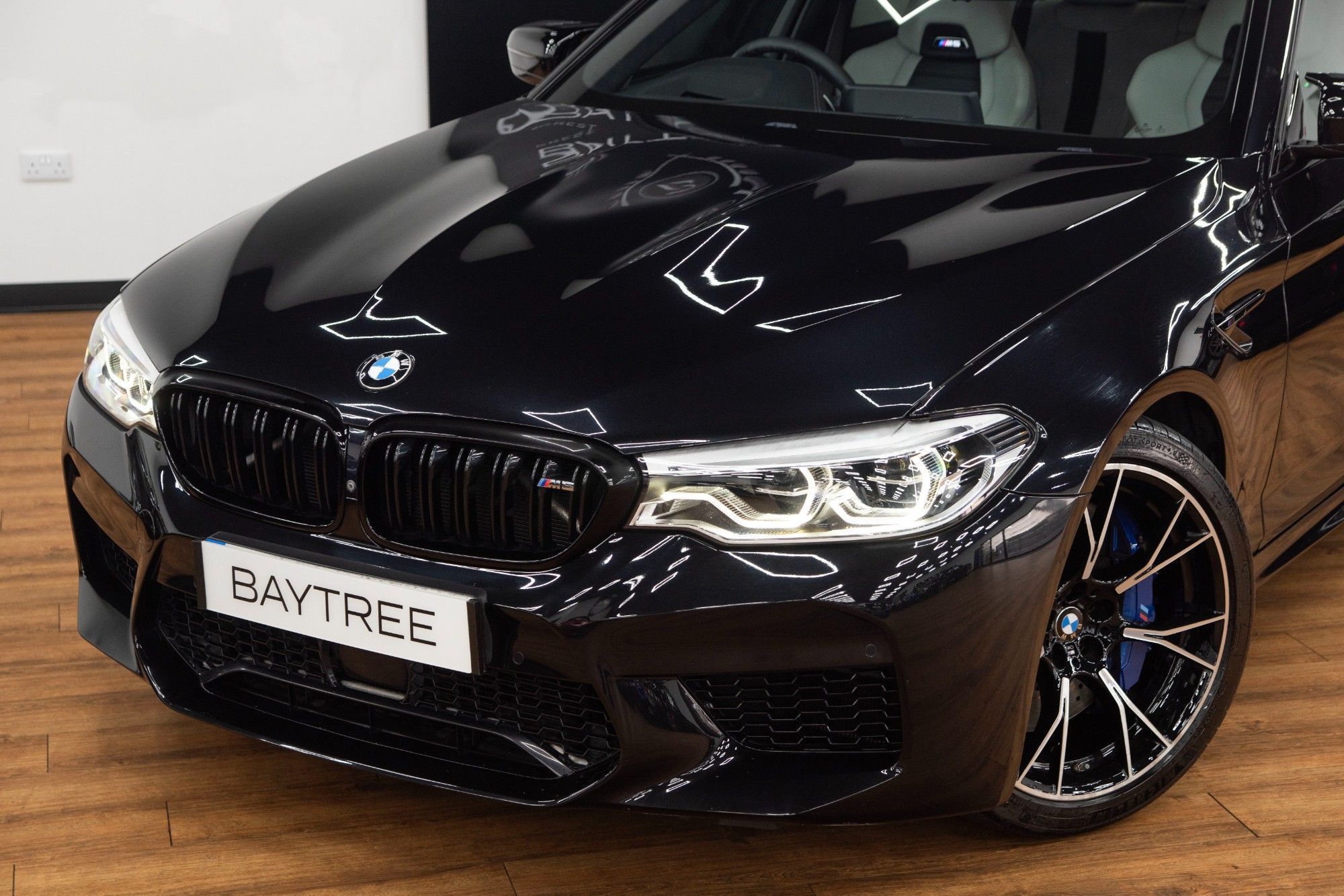 USED 2019 19 BMW M5 4.4i V8 Competition xDrive 
