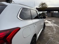 USED 2018 67 MITSUBISHI OUTLANDER 2.0h 12kWh Juro SUV 5dr Petrol Plug-in Hybrid CVT 4WD Euro 6 (s/s) (200 ps) New 12-Month MOT