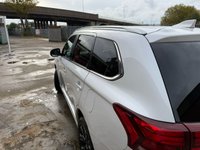 USED 2018 67 MITSUBISHI OUTLANDER 2.0h 12kWh Juro SUV 5dr Petrol Plug-in Hybrid CVT 4WD Euro 6 (s/s) (200 ps) New 12-Month MOT