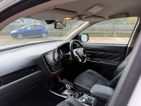 USED 2018 67 MITSUBISHI OUTLANDER 2.0h 12kWh Juro SUV 5dr Petrol Plug-in Hybrid CVT 4WD Euro 6 (s/s) (200 ps) New 12-Month MOT
