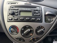 USED 2003 03 FORD FOCUS 1.8i 16v LX Hatchback 5dr Petrol Manual (181 g/km, 113 bhp) 