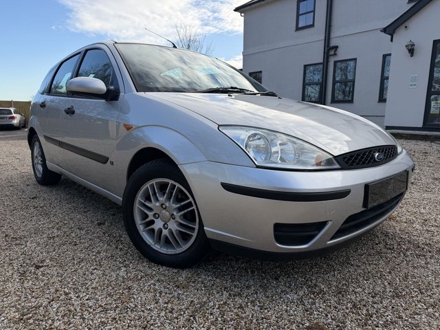2003 03 Ford Focus 1.8i 16v LX Hatchback 5dr Petrol Manual (181 g/km, 113 bhp)