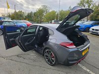 USED 2020 Y HYUNDAI I30 Grey 2.0 T-GDi N Performance Fastback, 39,900 miles, Euro 6 ULEZ, 6-Speed, A/C, Part Leather, Heated Seats, Sat Nav, Rear Camera, FSH, great spec. This 2020 Hyundai i30 T-GDi N Performance boasts a full service history at 6k, 16k, 26k, 33k, 38k, and with its last service completed on 2025-09-26 at 39,515 miles, offering peace of mind alongside its remaining 3 months warranty. This Euro 6 compliant model features a powerful 2.0L petrol engine and comes equipped with advanced LED headlamps, automatic headlights with a dusk sensor, and dual zone climate control for your comfort. Connectivity is seamless with Android Auto integration, and park