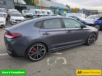 USED 2020 Y HYUNDAI I30 Grey 2.0 T-GDi N Performance Fastback, 39,900 miles, Euro 6 ULEZ, 6-Speed, A/C, Part Leather, Heated Seats, Sat Nav, Rear Camera, FSH, great spec. This 2020 Hyundai i30 T-GDi N Performance boasts a full service history at 6k, 16k, 26k, 33k, 38k, and with its last service completed on 2025-09-26 at 39,515 miles, offering peace of mind alongside its remaining 3 months warranty. This Euro 6 compliant model features a powerful 2.0L petrol engine and comes equipped with advanced LED headlamps, automatic headlights with a dusk sensor, and dual zone climate control for your comfort. Connectivity is seamless with Android Auto integration, and park