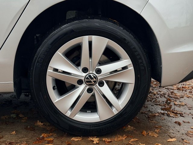 2022 Volkswagen Golf 1.5L Life 5dr - Photo 11