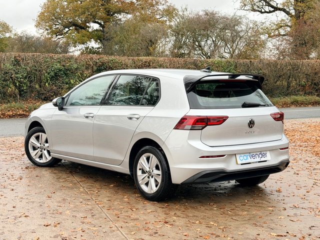 2022 Volkswagen Golf 1.5L Life 5dr - Photo 6