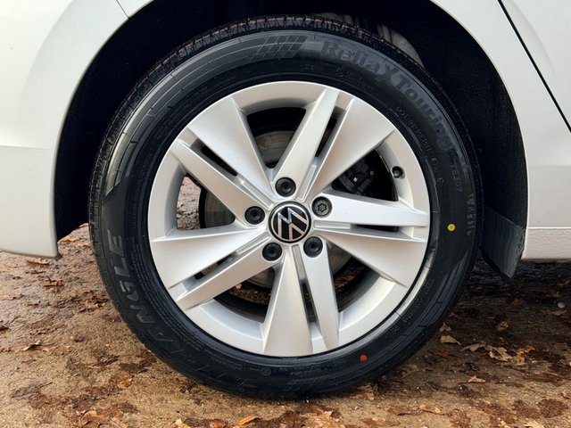 2022 Volkswagen Golf 1.5L Life 5dr - Photo 12