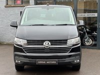 USED 2022 72 VOLKSWAGEN TRANSPORTER T6.1 2.0 TDI 110PS EU6 HIGHLINE KOMBI 5 SEAT CREW VAN  FSH * DAB * APPLE CAR PLAY * FRONT & REAR PARK AID * ADAPTIVE CRUISE CONTROL