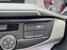 USED 2022 72 VOLKSWAGEN TRANSPORTER T6.1 2.0 TDI 110PS EU6 HIGHLINE KOMBI 5 SEAT CREW VAN  FSH * DAB * APPLE CAR PLAY * FRONT & REAR PARK AID * ADAPTIVE CRUISE CONTROL