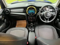 USED 2020 20 MINI HATCH 1.5 Cooper Classic Hatchback 5dr Petrol Steptronic Euro 6 (s/s) (136 ps) *Comfort Package & 16's*