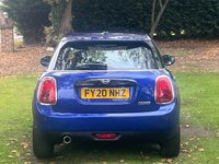 USED 2020 20 MINI HATCH 1.5 Cooper Classic Hatchback 5dr Petrol Steptronic Euro 6 (s/s) (136 ps) *Comfort Package & 16's*