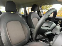 USED 2020 20 MINI HATCH 1.5 Cooper Classic Hatchback 5dr Petrol Steptronic Euro 6 (s/s) (136 ps) *Comfort Package & 16's*