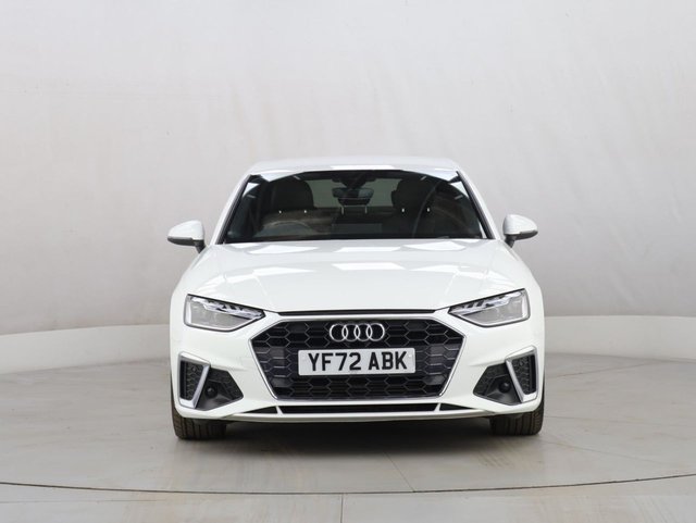 2022 Audi A4 2L S Line 4dr - Photo 3