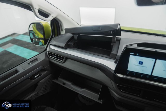 2025 Volkswagen Transporter - Photo 12