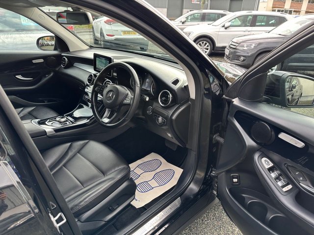 2018 MERCEDES-BENZ GLC 2.1 GLC220d Urban Edition SUV 5dr Diesel G-Tronic+ 4MATIC Euro 6 (s/s) (170 ps) - Photo 9