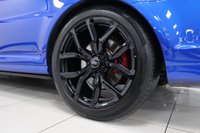 USED 2019 19 LAND ROVER RANGE ROVER SPORT 5.0 P575 V8 GPF SVR SUV 5dr Petrol Auto 4WD Euro 6 (s/s) (575 ps) DEPLOY STEPS+CARBON+22+PAN+FSH