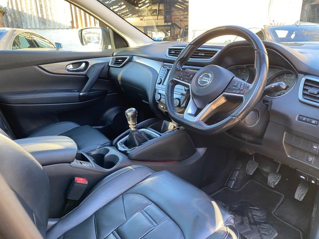 2021 NISSAN QASHQAI 1.3 DIG-T N-Motion SUV 5dr Petrol Manual Euro 6 (s/s) (140 ps) - Photo 12