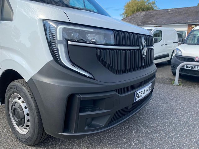 2026 RENAULT MASTER - Photo 5
