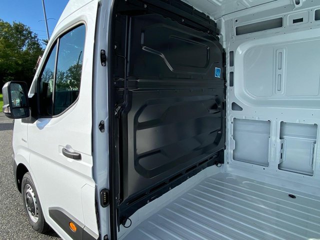 2026 RENAULT MASTER - Photo 8