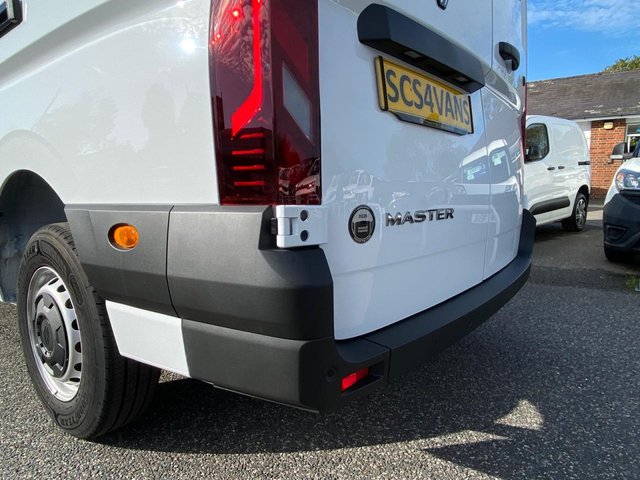 2026 RENAULT MASTER - Photo 12