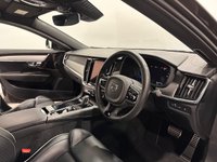 USED 2022 22 VOLVO S90 2.0h T8 Recharge 11.6kWh R-Design Saloon 4dr Petrol Plug-in Hybrid Auto AWD Euro 6 (s/s) (390 ps) 390 BHP AWD Drive S90 T8 Recharge Petrol Plug In Hosting Generous Specification Complete Service Record
