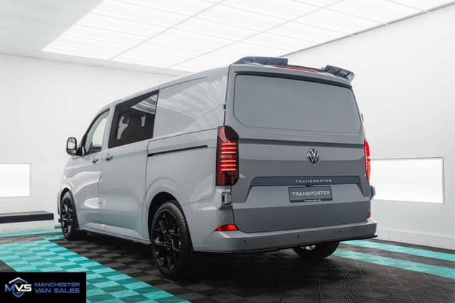 2026 Volkswagen Transporter - Photo 5