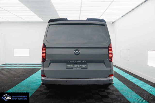 2026 Volkswagen Transporter - Photo 4