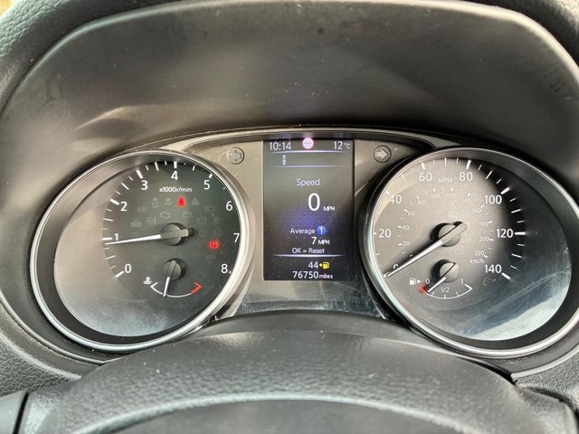 2018 NISSAN QASHQAI 1.2 DIG-T N-Connecta SUV 5dr Petrol Manual Euro 6 (s/s) (115 ps) - Photo 4