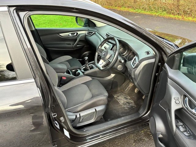2018 NISSAN QASHQAI 1.2 DIG-T N-Connecta SUV 5dr Petrol Manual Euro 6 (s/s) (115 ps) - Photo 3