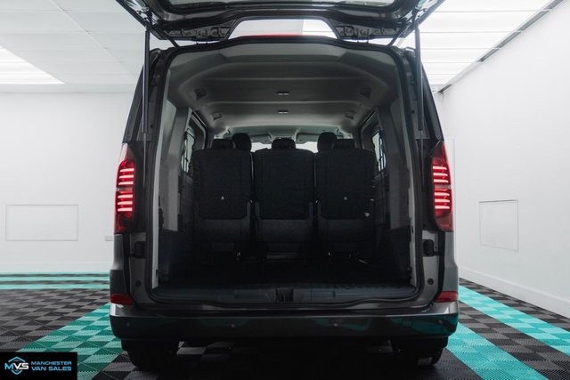 2026 Volkswagen Transporter - Photo 9