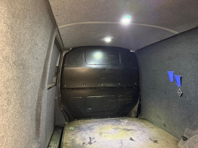 2019 Volkswagen Transporter 2L Highline 5dr - Photo 5