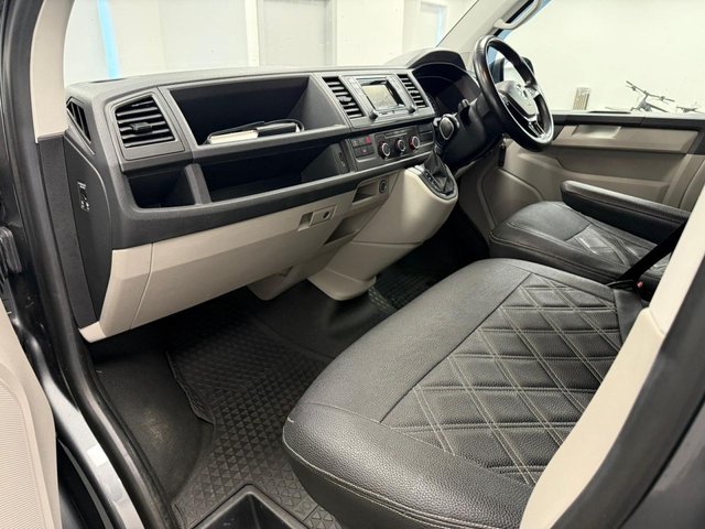 2019 Volkswagen Transporter 2L Highline 5dr - Photo 8