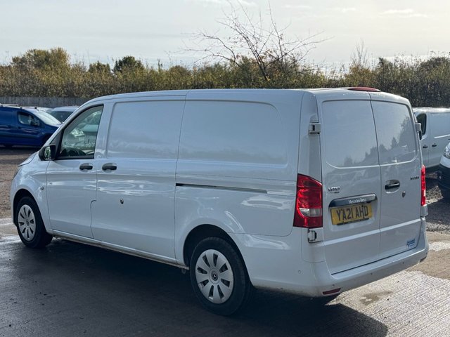 2021 Mercedes-Benz VITO - Photo 9