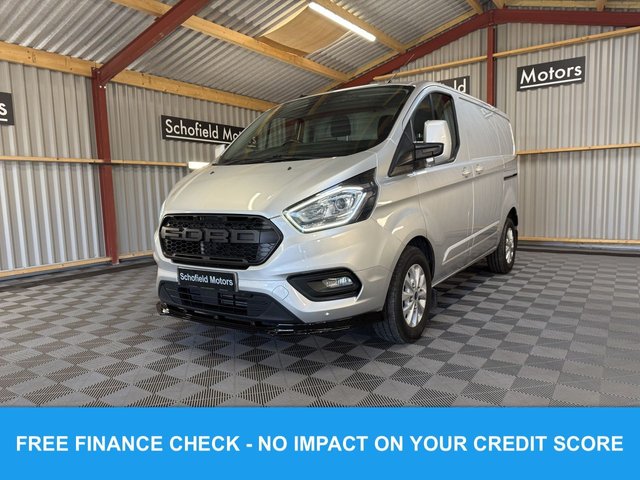 2021 Ford Transit Custom 2L Limited 5dr - Photo 3