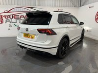 USED 2019 19 VOLKSWAGEN TIGUAN 2.0 TDI R-Line Tech SUV 5dr Diesel DSG 4Motion Euro 6 (s/s) (150 ps) 2 keys, 360 camera, pan roof, NAV