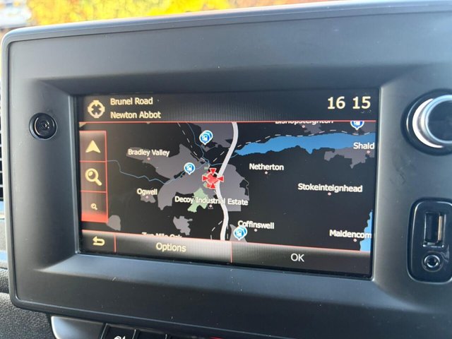 2022 RENAULT MASTER - Photo 7