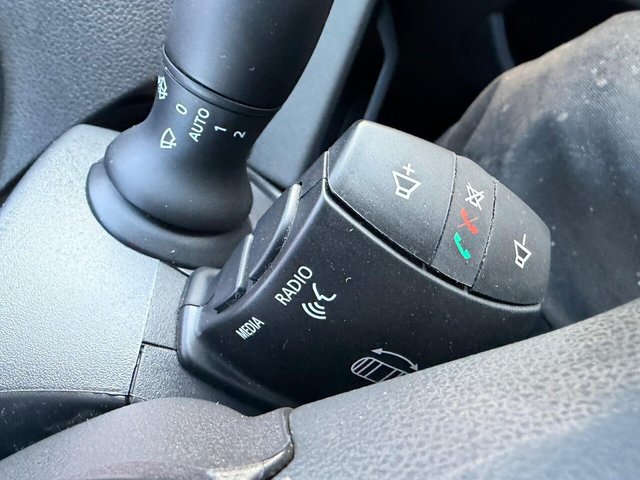 2022 RENAULT MASTER - Photo 8