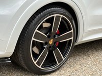 USED 2021 71 PORSCHE CAYENNE 4.0T V8 GTS SUV 5dr Petrol TiptronicS 4WD Euro 6 (s/s) (460 ps) Panoramic Roof | 22in Wheels | Rear Entertainment | BOSE Surround | Sport Chronograph | PASM | PDLS Plus Matrix LED Lights