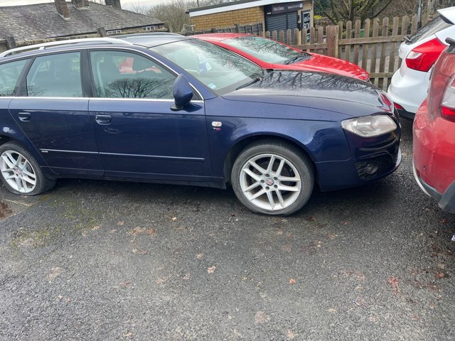 View our SEAT EXEO