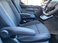 USED 2026 26 FORD TRANSIT CUSTOM 320 SPORT L2 DCIV 5 SEAT CREW VAN 2.5 PHEV HYBRID AUTOMATIC 236 BHP ** 5 YEAR 120,000 MILE FORD WARRANTY ** Brand New *Unregistered* Desirable  (171kw) Petrol Plug-In Hybrid With Every Extra Inc 13" Touchscreen Stereo With Apple Carplay + Android Auto, Dual Zone Automatic Air Conditioning, Seat Pack 19, 19" Polished Alloy Wheels & Lots More!! Finished In Stunning Magnetic Grey & Comes With 5 Year 120,000 Mile Ford Warranty For Peace Of Mind