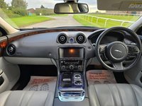 USED 2012 12 JAGUAR XJ 3.0d V6 Premium Luxury Saloon 4dr Diesel Auto Euro 5 (LWB) (275 ps) 