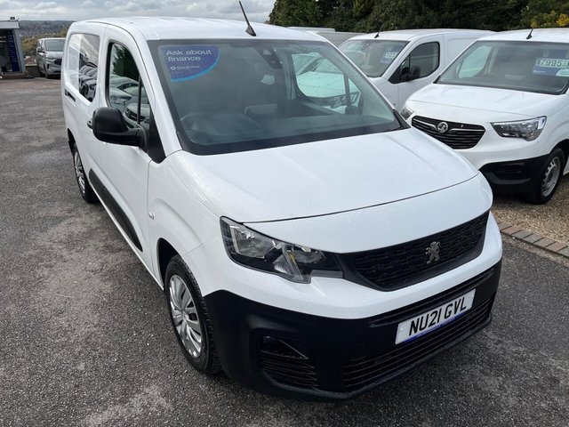2021 PEUGEOT PARTNER - Photo 2