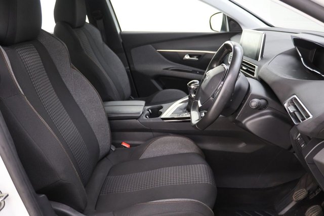 2021 Peugeot 5008 1.2L Active Premium 5dr - Photo 12