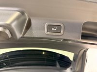 USED 2020 20 JAGUAR F-PACE 5.0 V8 SVR SUV 5dr Petrol Quickshift AWD Euro 6 (s/s) (550 ps) 