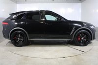 USED 2020 20 JAGUAR F-PACE 5.0 V8 SVR SUV 5dr Petrol Quickshift AWD Euro 6 (s/s) (550 ps) 