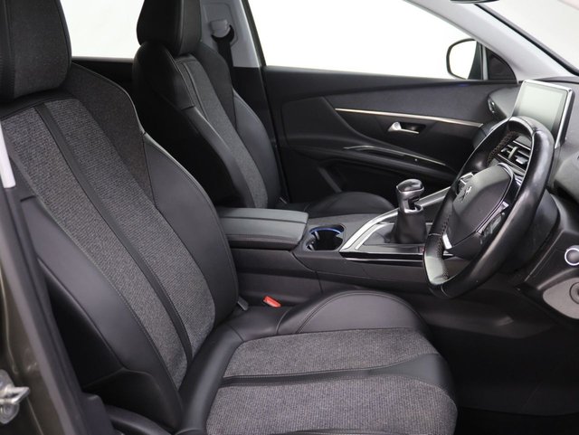 2020 Peugeot 5008 1.2L Allure 5dr - Photo 10